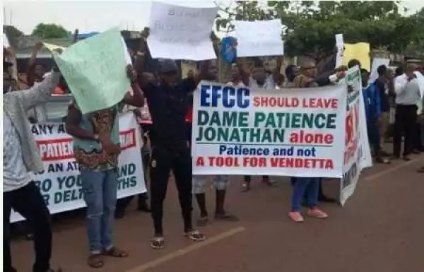 Pro-Patience Jonathan Protest Rocks Enugu (Photo)